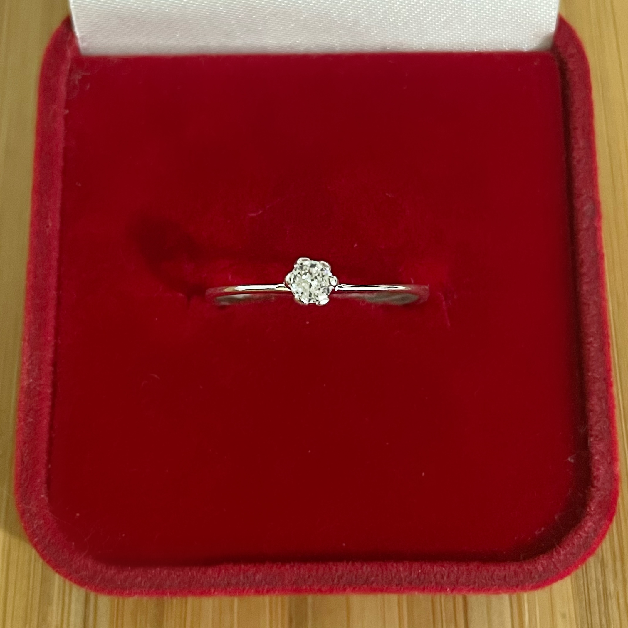 Anel Solitário Médio Zircônia Branca