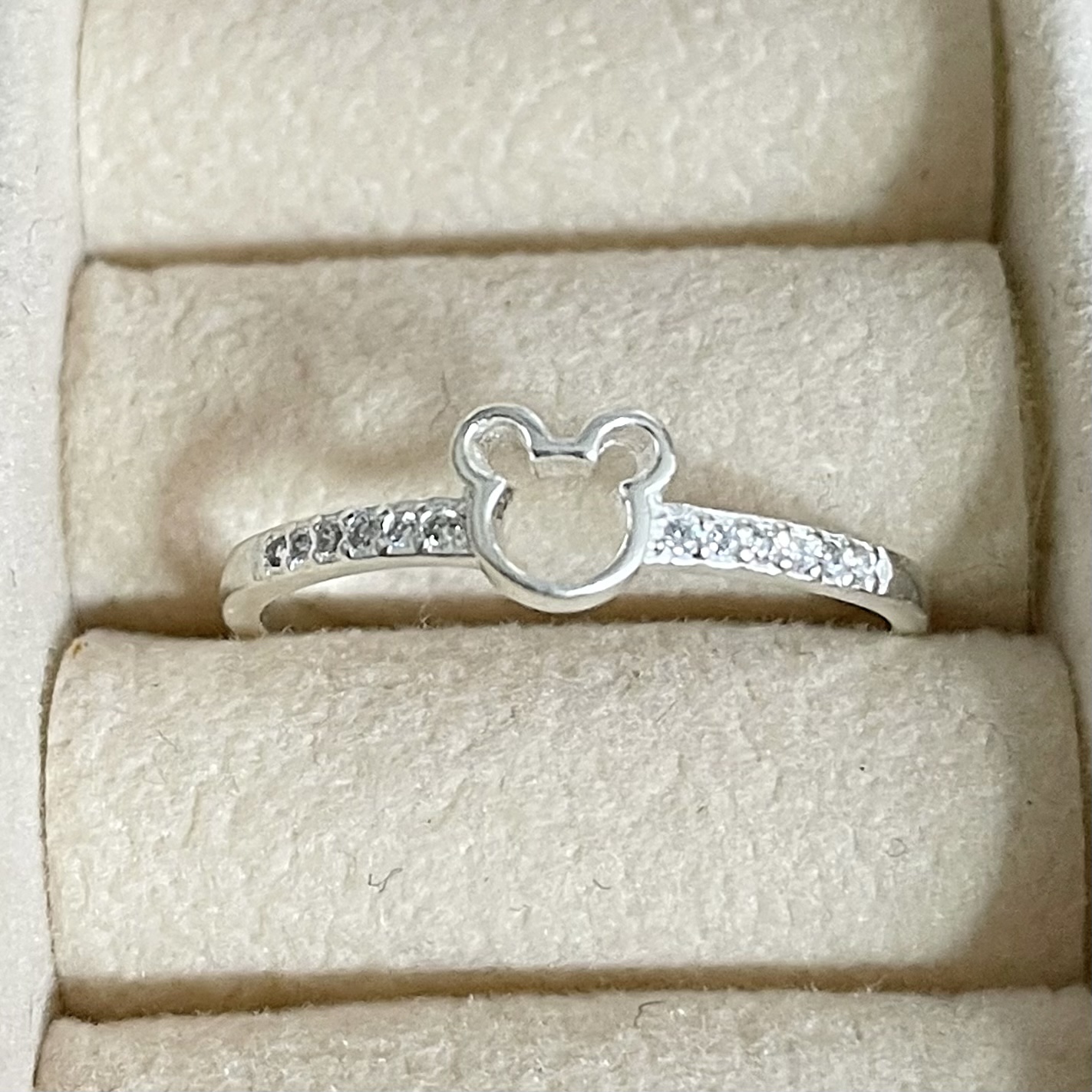 Anel Mickey com Zircônias