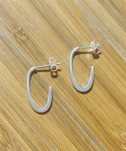 Argola Oval com Tarraxa
