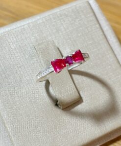 Alternative view of Anel Laço Zircônia Rosa